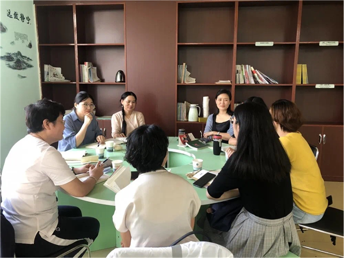 心理健康教育中心:書香潤心靈 家校共讀共成長(圖2)