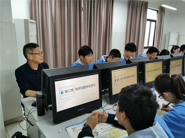 合肥七中教育教學(xué)視導(dǎo)信息技術(shù)、通用技術(shù)篇(圖2)