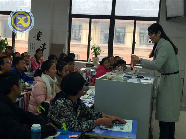 百尺竿頭須進步 十方世界是全身(圖1)