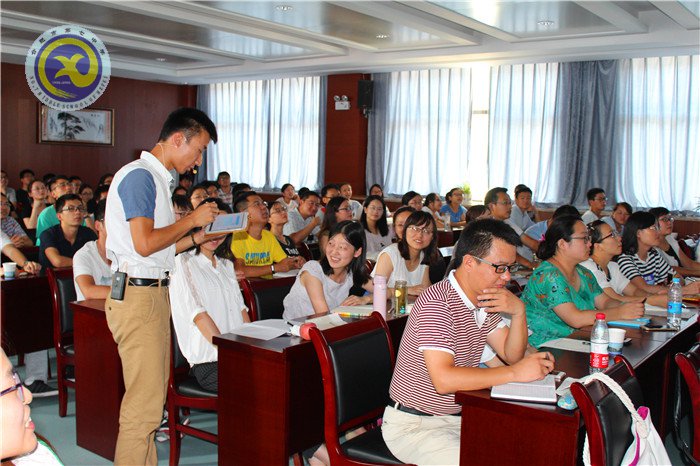 現(xiàn)代技術(shù)助力專業(yè)成長，爭做“智慧”教師(圖2)
