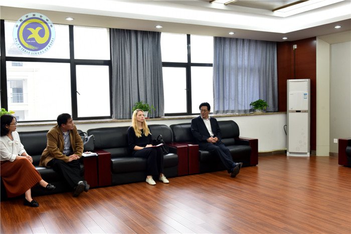 教育搭橋迎來客，中意交流書新章(圖2)