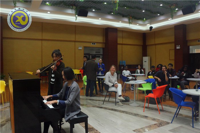 英國圣馬克中學(xué)師生代表團(tuán)來校考察(圖3)