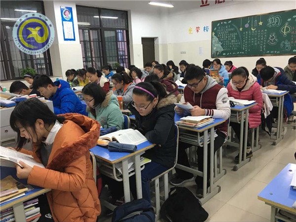 濃濃書香滿校園 瑯瑯書聲遍七中(圖2)