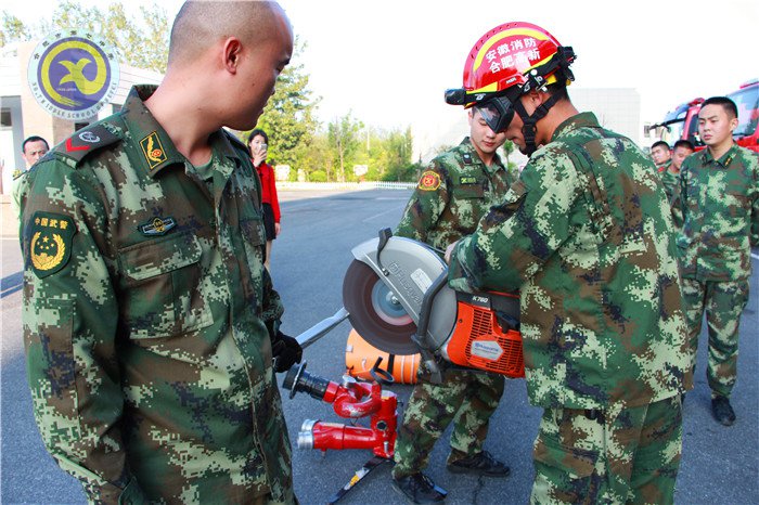  軍民魚(yú)水情，歡樂(lè)慶佳節(jié)(圖3)