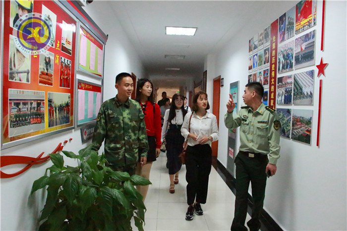  軍民魚(yú)水情，歡樂(lè)慶佳節(jié)(圖6)