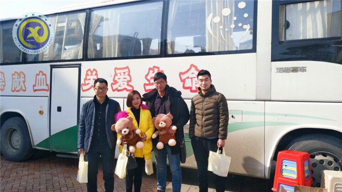 獻血車開進校園，愛心溢滿人間(圖10)