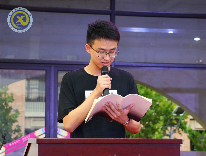 有你同行，風(fēng)雨無(wú)阻；斗志昂揚(yáng)，擁抱彩虹(圖6)
