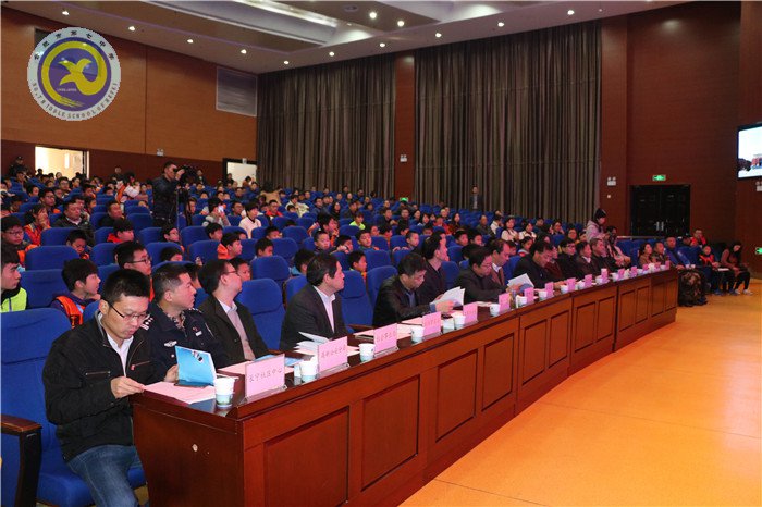 機器人角逐世界杯 青少年展示大風(fēng)采(圖4)