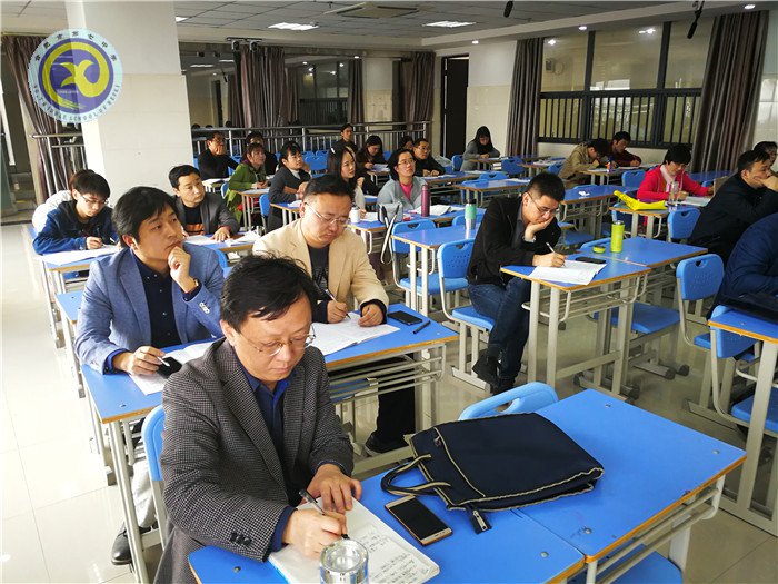 賽教學(xué)基本技能 展青年教師風(fēng)采(圖3)