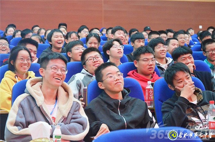 萬(wàn)家教育：科大訊飛劉浩、知名作家莫幼群等走進(jìn)合肥七中 傳遞藝術(shù)與科技之美(圖6)