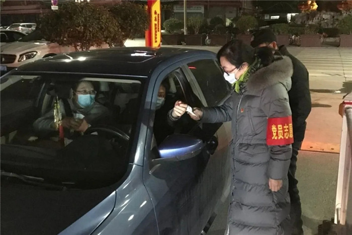 口罩，且慢摘下(圖2)