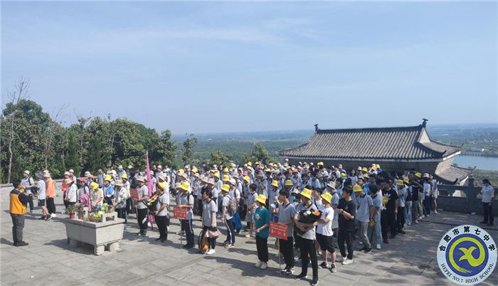 游官亭林海，謁劉銘傳陵(圖1)