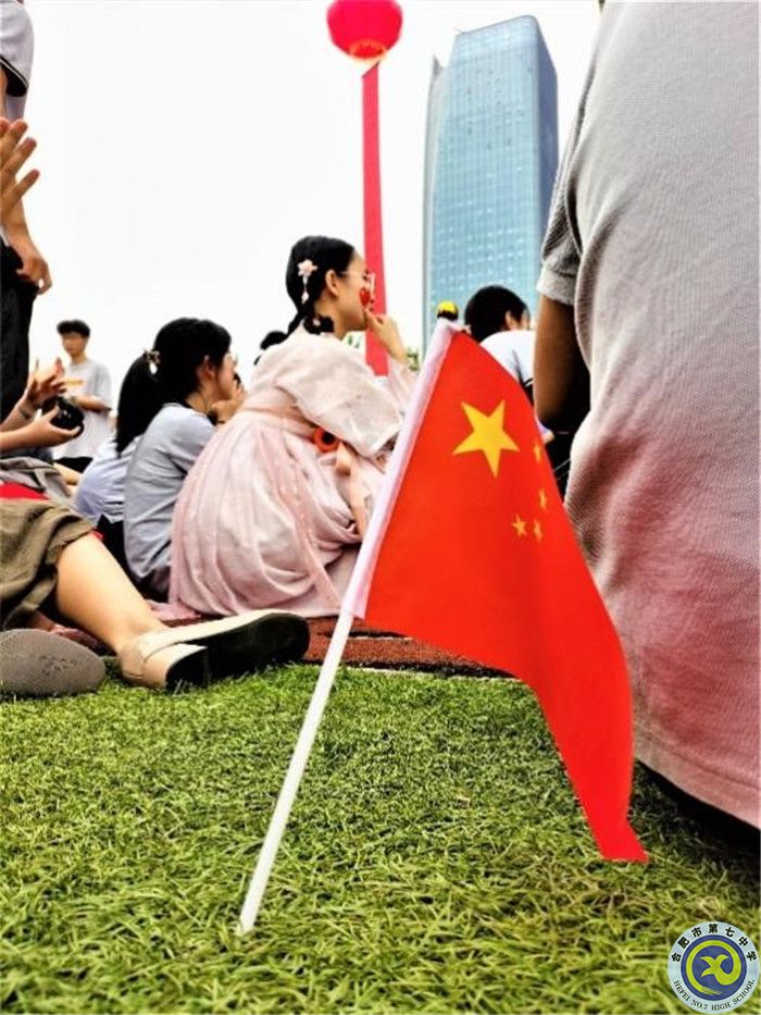 烈日灼灼不減朝氣  團結(jié)一心完美收官(圖1)