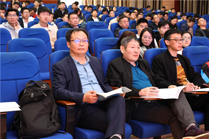 合肥市高中物理學(xué)科省“教壇新星”課堂教學(xué)觀摩研討活動(dòng)在七中開展(圖2)