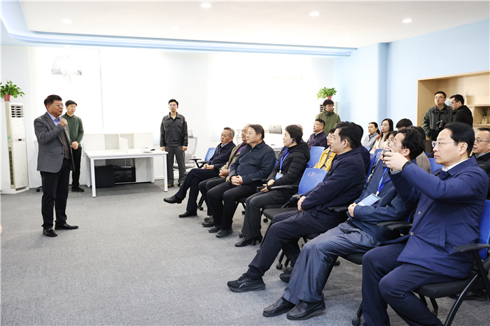 溫暖同行，守護心靈！安徽省心理健康教育現(xiàn)場會在合肥七中舉行！(圖10)