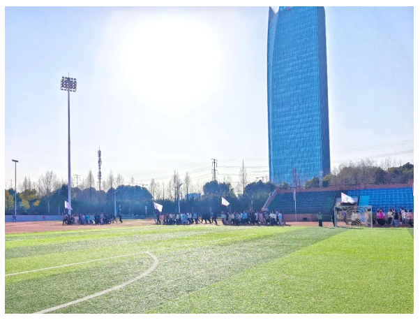 春日跑步強(qiáng)體魄 蓄力迎戰(zhàn)新征程(圖6) 春日跑步強(qiáng)體魄 蓄力迎戰(zhàn)新征程(圖6)