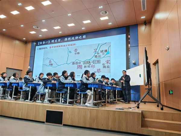 課堂.jpg 課堂.jpg