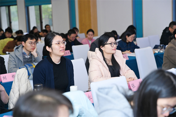 ALI_0168-opq4204286531.jpg ALI_0168-opq4204286531.jpg