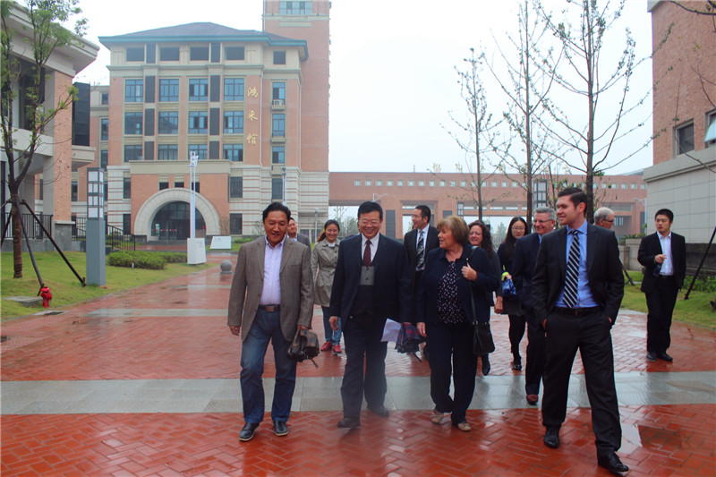 溝通無界，友誼綻放(圖1)