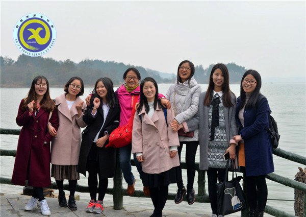 桃花三月女神節(jié)，春風(fēng)十里不如你(圖2)