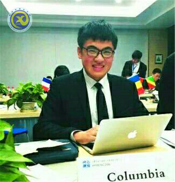 熱烈祝賀我校蔡誠昊同學榮獲2017年度“全國最美中學生”光榮稱號(圖1)