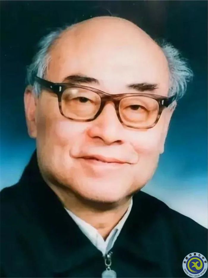 △中國氫彈之父、“兩彈一星”元?jiǎng)子诿?jpg