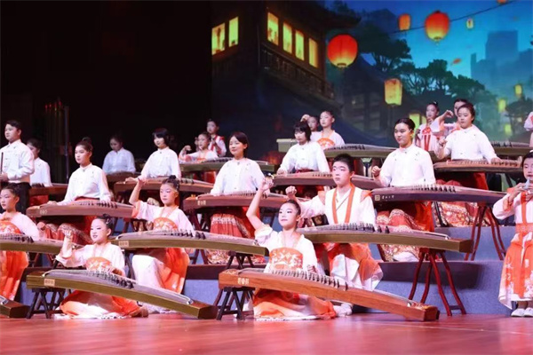 一等獎(jiǎng)！合肥七中民樂團(tuán)閃耀市級(jí)文化藝術(shù)節(jié)(圖3)