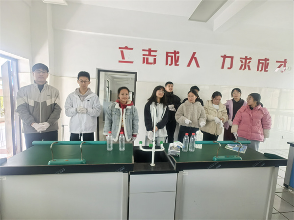 指尖釀奶香！合肥七中生物實(shí)踐解鎖酸奶發(fā)酵奧秘(圖1)